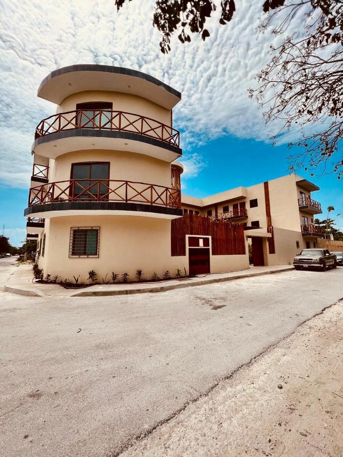 Hotel Manglar Suites Mahahual Exterior photo