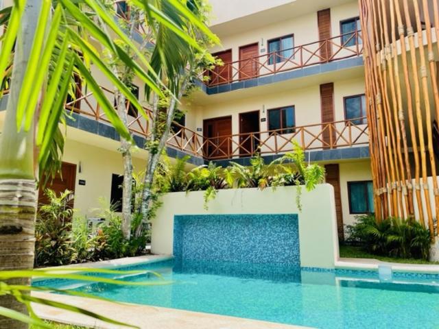 Hotel Manglar Suites Mahahual Exterior photo